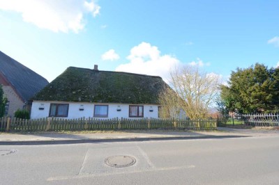 Historisches Reetdachhaus in Fedderingen  - Charmantes Landleben mit Potenzial