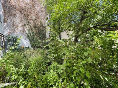 2-Zimmerwohnung mit eigenem Garten im ruhigen Innenhof!
