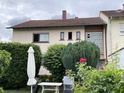 Zweifamilienhaus mit Potential