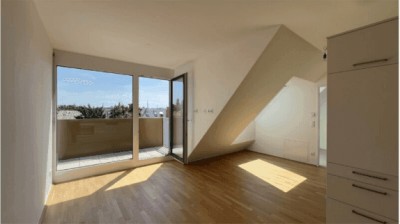 Nette 1 Zimmer Dachgeschosswohnung mit Balkon und Klimaanlage - 1100 Wien