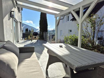 Moderne und schöne 3,5 Zi-Wohnung mit Wohlfühlatmosphäre und eigenem Hauseingang