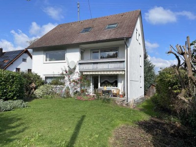 FLEXIBLES 2-FAMILIENHAUS IN ORTSRANDLAGE