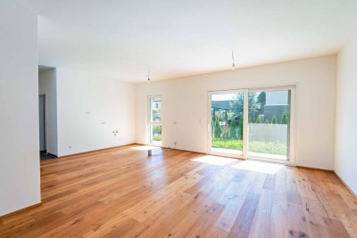 Erstbezug: Reihenmittenhaus mit Terrasse, hochwertiger Ausstattung und Finanzierungsservice
