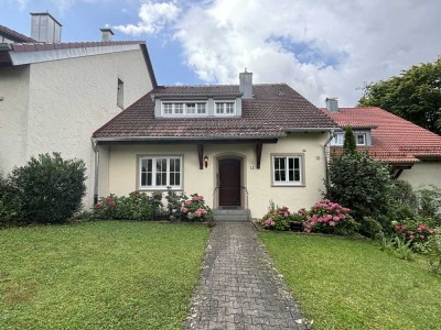 Familienglück in Ravensburg - Renoviertes Reihenhaus mit traumhaftem Gartengrundstück