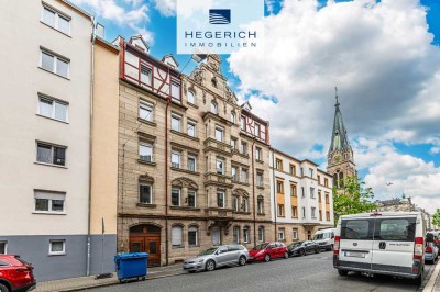 HEGERICH: Charmevoll Wohnen in der Fürther Südstadt - Großzügige Maisonettewohnung mit Dachloggia