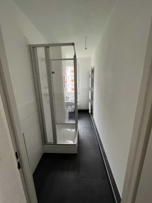 Super 2-Raumwohnung mit Balkon im 1. OG