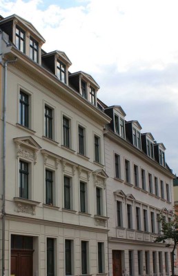 *Charmantes Anlageobjekt*  Leipzig Süd - Stilvoll kernsaniertes Mehrfamilienhaus - 100% vermietet!