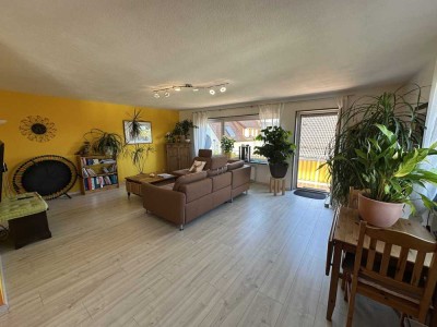Für Familien, Paare & Anleger – sanierte 3,5-Zimmer-Wohnung mit Garage & Stil - in Durmersheim