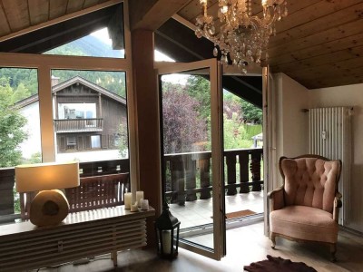 Helles möbliertes Ferienapartment mit wunderbarem Bergblick
