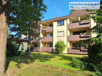 Freie 3-Zimmer-Eigentumswohnung im 2. OG mit Balkon