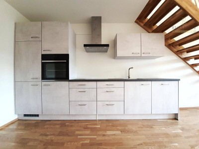 Top moderne Maisonettenwohnung mit Fernblick