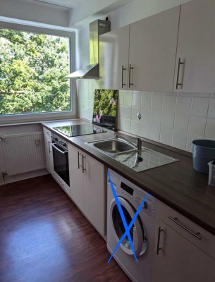 Geschmackvolle 2-Raum-Wohnung mit Balkon und Einbauküche in Hameln
