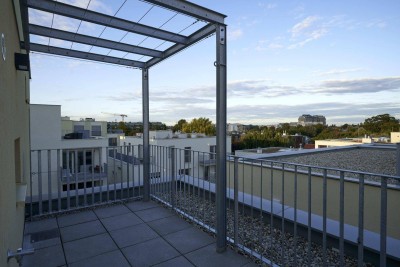 STADLAU/MÜHLWASSER: Coole 2-ZIMMER-WOHNUNG (ca. 49qm) mit TERRASSE (ca. 9qm)