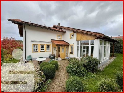 Einfamilienhaus mit Einliegerwohnung in 94145 Haidmühle / Bischofsreut