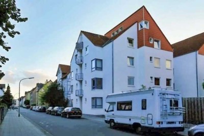 Lichtdurchflutetes Dachstudio mit Galerie und Balkon im beliebten östlichen Ringgebiet