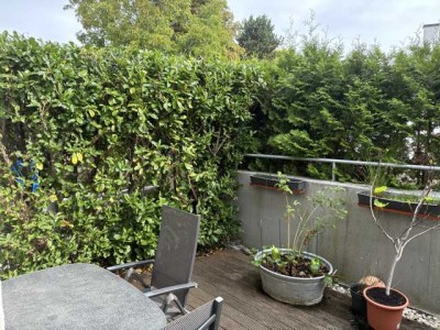 Helle 2-Zimmer Erdgeschosswohnung mit einer Terrasse sowie Balkon in Bonn-Holzlar