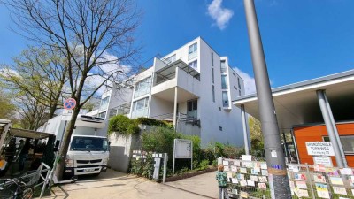 Stilvolle Stadtwohnung mit großer Terrasse und hochwertiger Ausstattung im Herzen von Rotherbaum