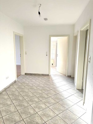 3-Zimmer-EG-Wohnung mit Terrasse, kleinem Garten und EBK in Achim