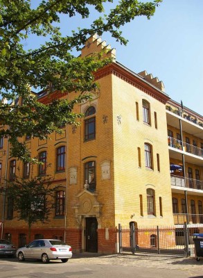 „Zwei Ebenen zum Wohlfühlen – Maisonettetraum mit Balkon und Tiefgaragenplatz“