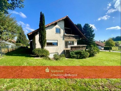 Vielseitiges 2-Familienhaus mit ELW / Büroeinheit in Markt Wald