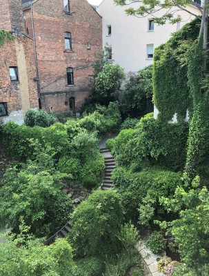 **Wunderschöne Maisonette im Herzen der Stadt**Balkon**Einbauküche**