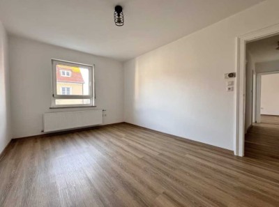 Geschmackvolle, sanierte 2-Raum-Wohnung in Berlin Charlottenburg