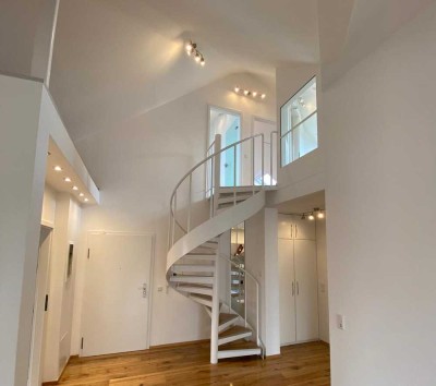 Hochwertige Moderne 2 Etagen-Maisonettewohnung in Bad Homburg