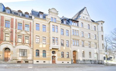 WOW-Faktor! hervorragende, großzügige 4 Zimmer Familienwohnung in Plauen mit Balkon und viel Platz