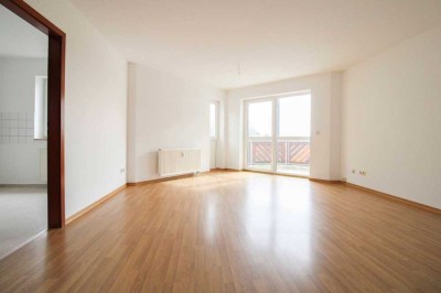 Bezugsfreie 2-Zi.-Etagenwohnung mit Balkon und Stellplatz in Burgstädt