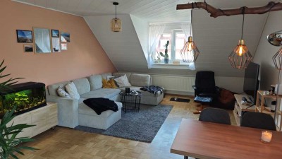 Große 4-Zimmer-Wohnung mit Gästewohnung
