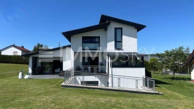 Villa mit Ausblick auf den Aartalsee