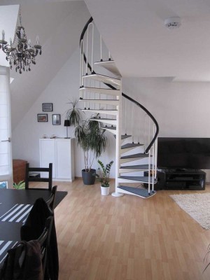 Traumhafte DG-Wohnung über zwei Ebenen in Stuttgart-West