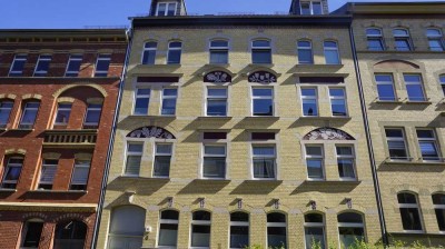 1 ZIMMER-DACHGESCHOSS-MAISONETTE MIT BALKON/ LOGGIA AM NORDPARK