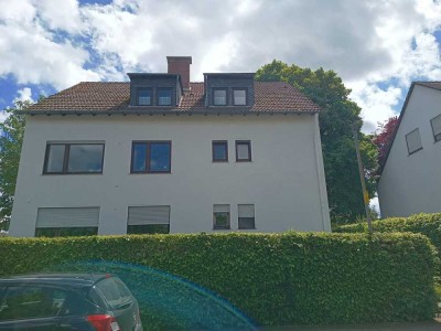 3-Zimmer Dachgeschosswohnung in zentraler Lage von 53757 Sankt Augustin Hangelar