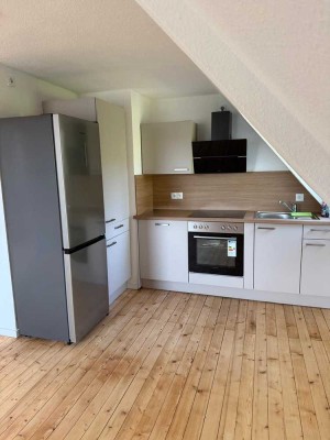 Ixheim - Schöne 3,5-Zimmer-Dachgeschosswohnung - komplett renoviert