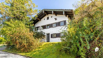 Stilvolles Landhaus als Zweifamilienhaus mit großzügigem Grundstück in Neubeuern