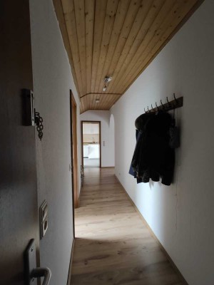 Helle 3-Zimmer Dachgeschosswohnung mit Balkon in Kirchheimbolanden