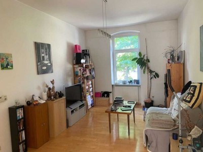 Modernisierte Altbauwohnung KA-Weststadt zur Kapitalanlage *PROVISIONSFREI*