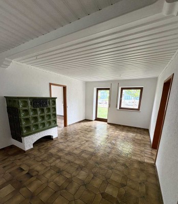 4-Zimmer-Wohnung auf 10.000 qm großem Grundstück mit herrlicher Natur und eigenem Garten