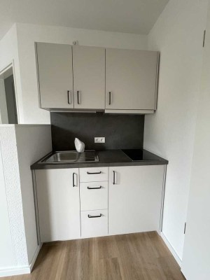Studentenwohnheim: Erstbezug Terrassenwohnung für Studierende
