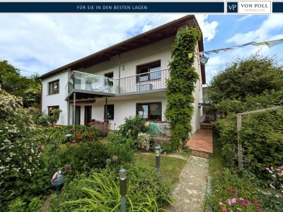 Ein Zuhause zum Verlieben! 
Stilvolles Hanghaus mit Einliegerwohnung in himmlischer Lage Adlkofens!