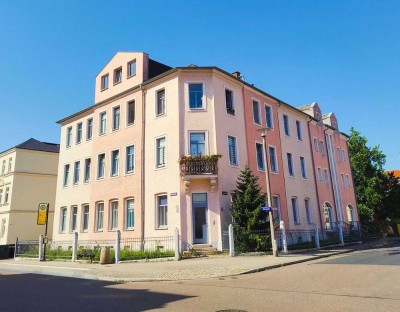 Charmante 1-Zimmer-Altbauwohnung mit Stellplatz in ruhiger Lage von Dresden-Übigau