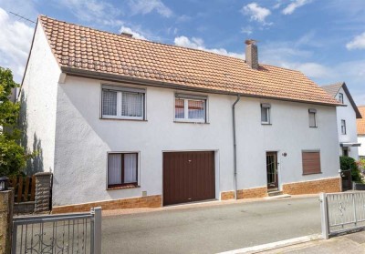 Bezahlbar, massiv und gepflegt: Einfamilienhaus mit zahlreichen Highlights!