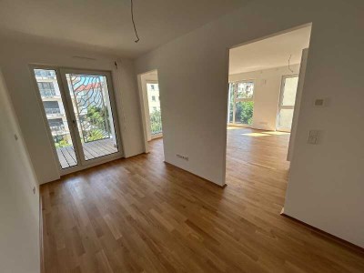 Erstbezug! Gehobene 2-Zi.-Whg. mit Balkon, Einbauküche und Tiefgarage