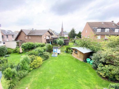 Sanierte 2-Zimmer-Wohnung in Straberg ! Einbauküche und Balkon ! Ruhige Lage