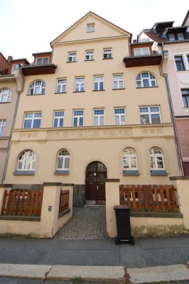 1,5 Raum mit Balkon + privatem Gartenbereich