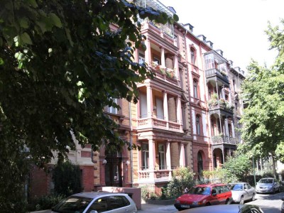 Schöne, sonnige und ruhige Einzimmer Wohnung in Wiesbaden, Mitte