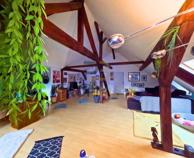 Kapitalanleger/Investoren aufgepasst! Faktor 13,63 / 7,34% Rendite! Dachgeschoss-Wohnung Loft
