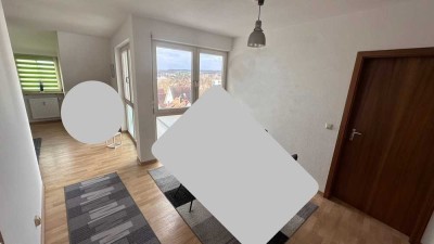 Charmante Dachgeschosswohnung mit Blick über Herrenberg