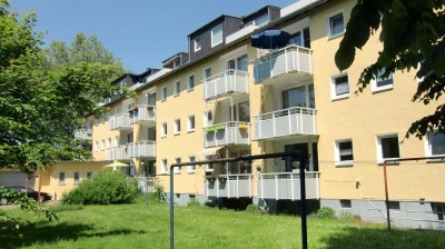 Sonnige Oase im Grünen - 3,5 Zi. ,67m² ,top gepflegt,885,-€ ab 1.11.25